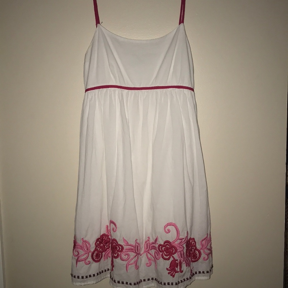 Beautiful Babydoll dress with embroidered details